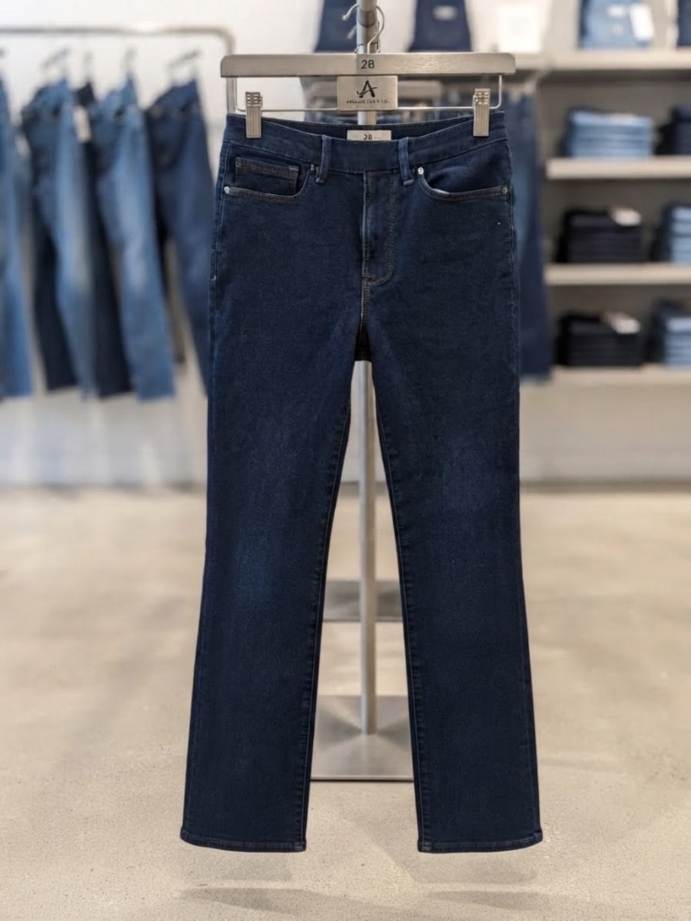 New Good American “Always Fits Good Waist” Dark Wash Denim Size 6/12